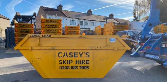 caseys-skip-hire (1)