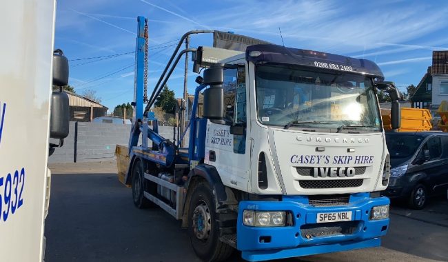caseys-skip-hire (3)